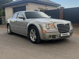 Chrysler 300C 2004 года за 5 800 000 тг. в Астана