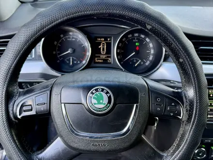 Skoda Superb 2012 года за 3 890 000 тг. в Астана – фото 10