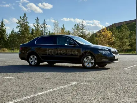 Skoda Superb 2012 года за 3 890 000 тг. в Астана – фото 27