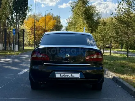 Skoda Superb 2012 года за 3 890 000 тг. в Астана – фото 6