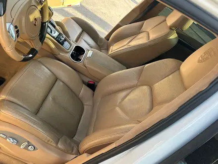 Porsche Cayenne 2012 года за 14 500 000 тг. в Алматы – фото 15