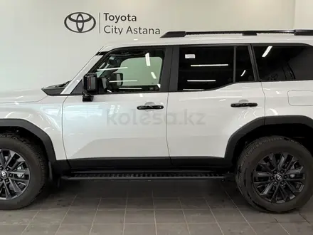 Toyota Land Cruiser Prado Luxe+ 2025 года за 46 490 000 тг. в Астана – фото 3