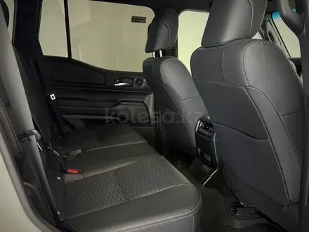 Toyota Land Cruiser Prado Luxe+ 2025 года за 46 490 000 тг. в Астана – фото 7