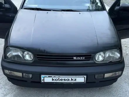 Volkswagen Golf 1996 года за 1 300 000 тг. в Тараз – фото 3