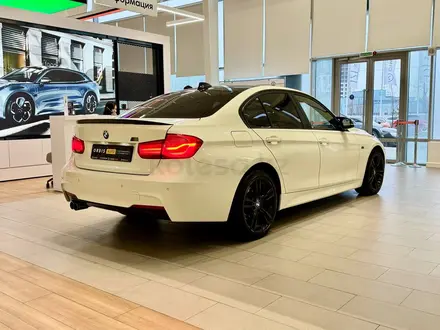 BMW 320 2015 года за 7 990 000 тг. в Атырау – фото 4