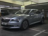 Skoda Superb 2019 года за 11 000 000 тг. в Алматы – фото 2