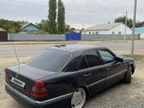 Mercedes-Benz C 220 1995 года за 1 900 000 тг. в Актобе – фото 2