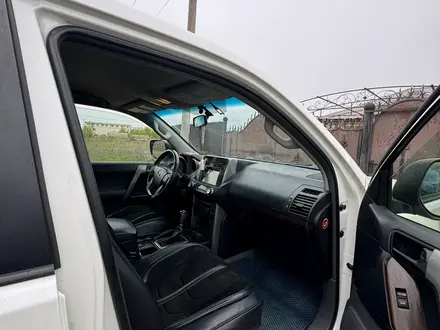 Toyota Land Cruiser Prado 2012 года за 15 000 000 тг. в Уральск – фото 11