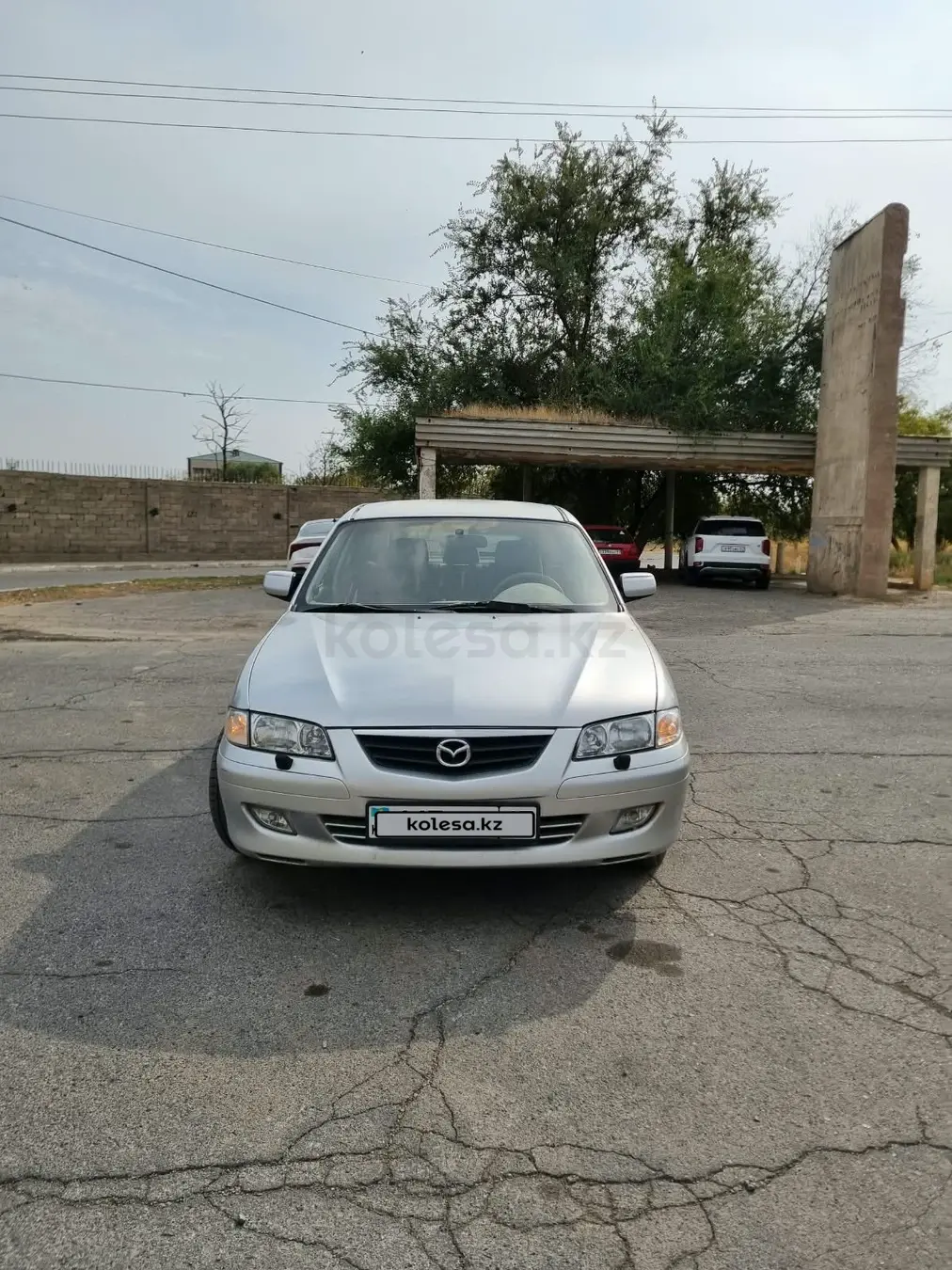 Mazda 626, 2002