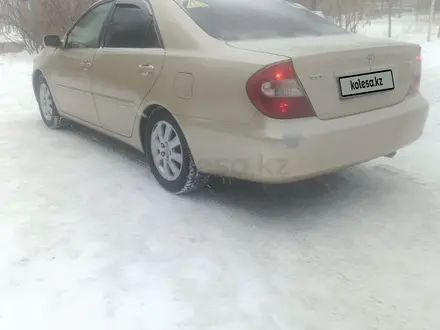 Toyota Camry 2002 года за 5 000 000 тг. в Актобе – фото 4