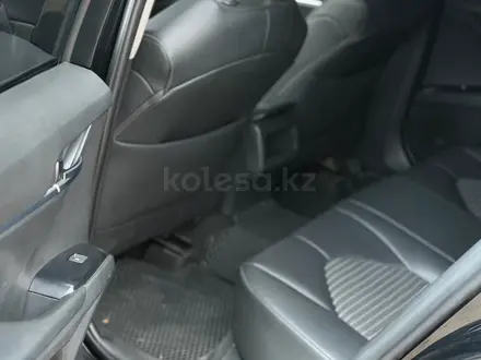 Toyota Camry 2019 года за 9 700 000 тг. в Алматы – фото 9