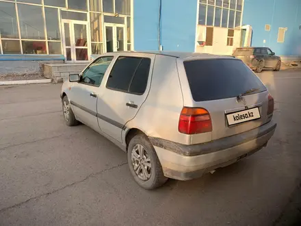 Volkswagen Golf 1995 годаүшін2 000 000 тг. в Астана