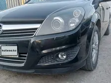 Opel Astra, 2013