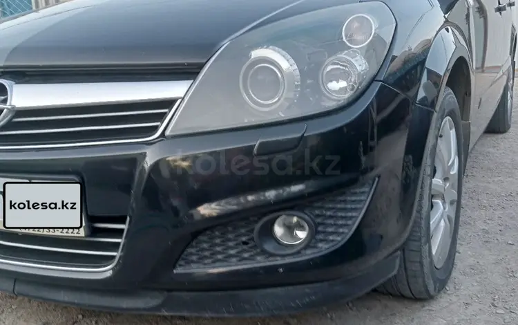 Opel Astra 2013 года за 4 500 000 тг. в Атырау