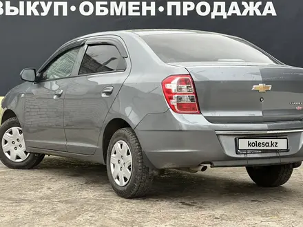 Chevrolet Cobalt 2022 года за 5 990 000 тг. в Актобе – фото 2