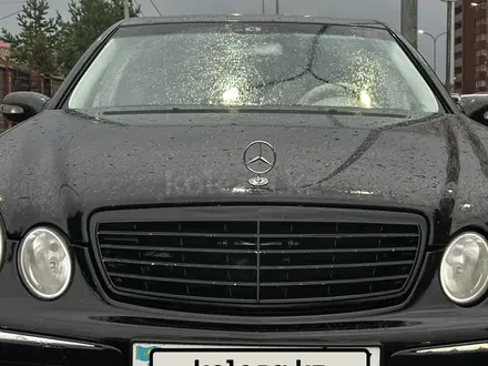 Mercedes-Benz E 320 2004 года за 5 200 000 тг. в Астана