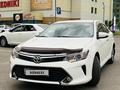 Toyota Camry 2017 года за 13 000 000 тг. в Алматы – фото 2