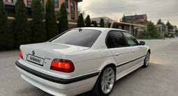 BMW 740 2001 года за 9 000 000 тг. в Алматы – фото 4