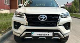 Toyota Fortuner 2022 года за 27 800 000 тг. в Костанай – фото 2