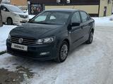 Volkswagen Polo 2017 годаfor4 300 000 тг. в Атырау – фото 2