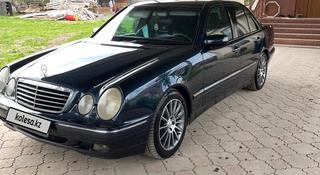 Mercedes-Benz E 320 2000 года за 3 800 000 тг. в Алматы