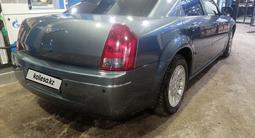 Chrysler 300C 2005 года за 5 800 000 тг. в Павлодар – фото 5