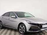 Hyundai Elantra 2022 года за 11 590 000 тг. в Астана – фото 3