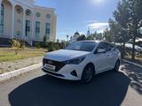 Hyundai Accent 2021 года за 7 250 000 тг. в Астана