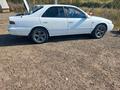 Toyota Camry 1997 годаүшін2 100 000 тг. в Щучинск – фото 4