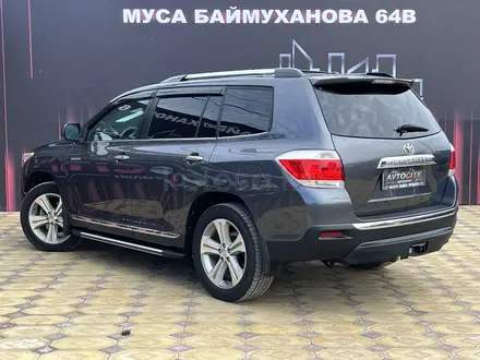 Toyota Highlander 2012 года за 13 450 000 тг. в Атырау – фото 9