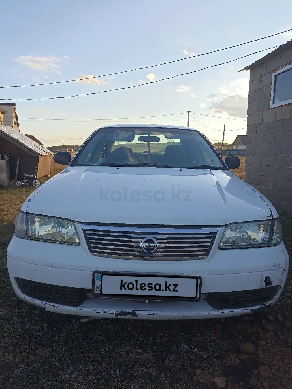 Nissan Sunny, 2002