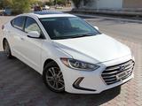 Hyundai Elantra 2018 годаfor5 500 000 тг. в Актау – фото 2