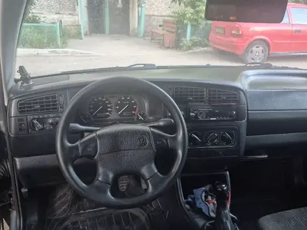 Volkswagen Golf 1994 года за 990 000 тг. в Караганда – фото 5