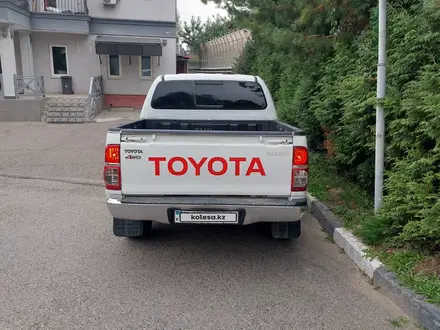 Toyota Hilux 2013 года за 7 850 000 тг. в Алматы – фото 13