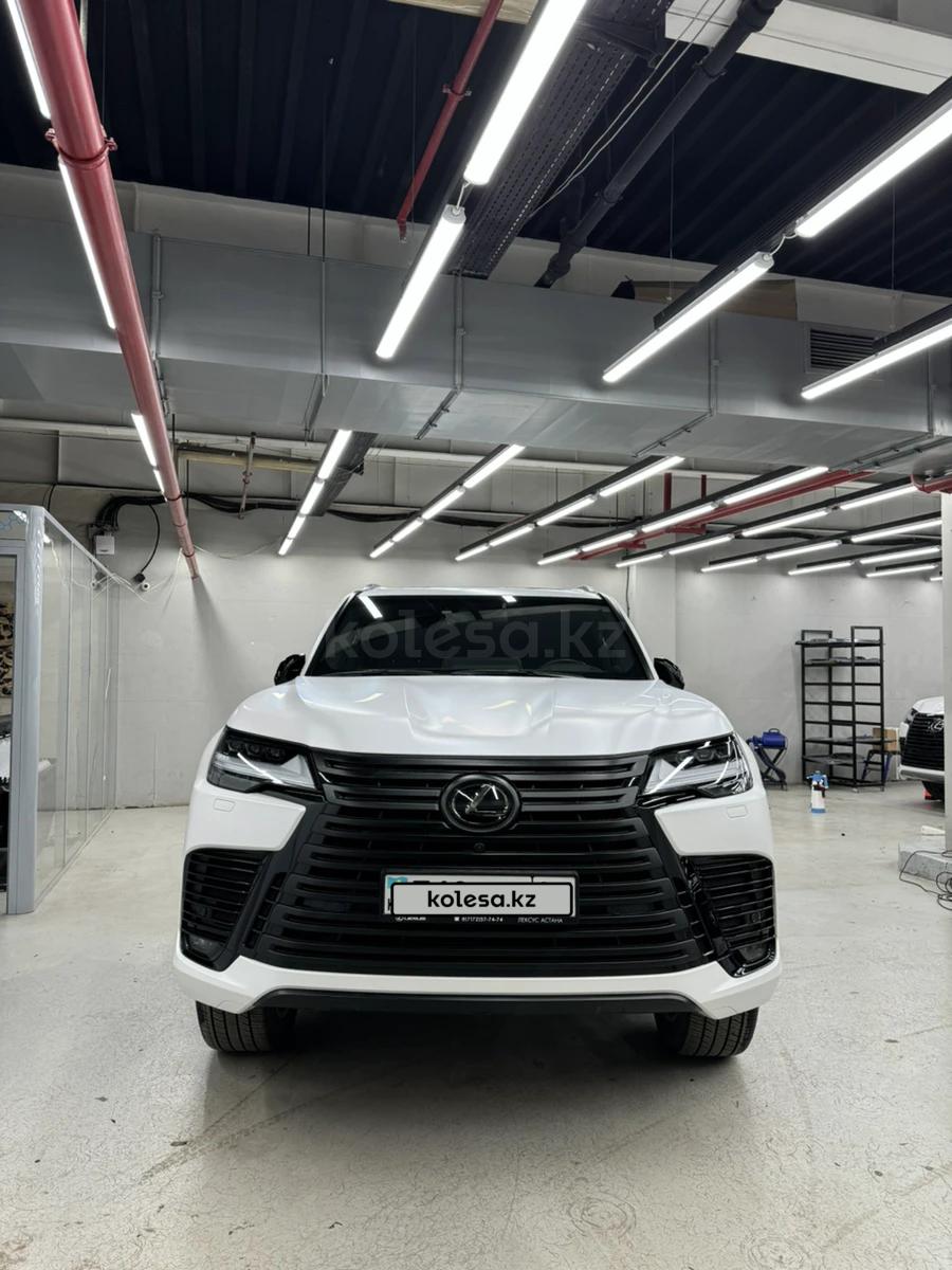 Lexus LX 600 2022 г.