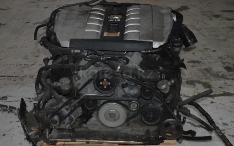 Двигатель на Volkswagen Phaeton W12 6, 0 за 99 000 тг. в Актобе