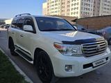 Toyota Land Cruiser 2013 года за 22 000 000 тг. в Семей