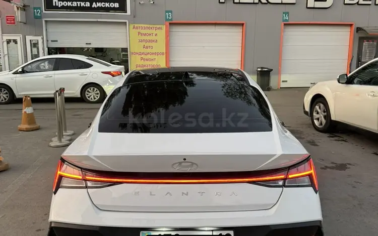 Hyundai Elantra 2024 года за 8 700 000 тг. в Алматы