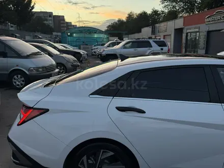 Hyundai Elantra 2024 года за 8 700 000 тг. в Алматы – фото 7