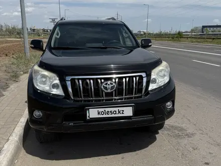 Toyota Land Cruiser Prado 2012 года за 15 200 000 тг. в Астана