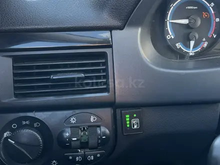 ВАЗ (Lada) Priora 2172 2014 года за 3 000 000 тг. в Уральск – фото 16