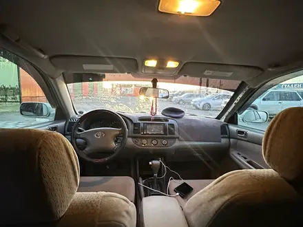 Toyota Camry 2002 года за 3 000 000 тг. в Актау – фото 9
