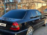 Mercedes-Benz C 220 1994 года за 1 400 000 тг. в Шымкент – фото 2