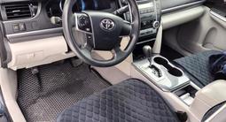 Toyota Camry 2012 года за 5 400 000 тг. в Актобе – фото 4