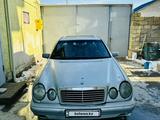 Mercedes-Benz E 240 1998 годаfor2 300 000 тг. в Шымкент – фото 2