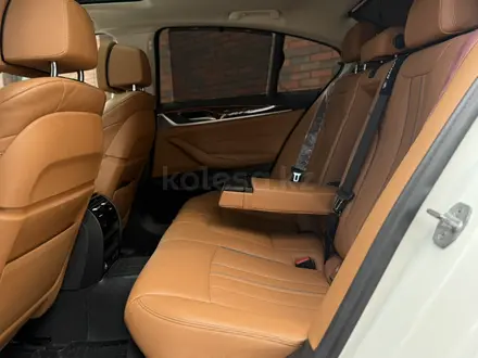 BMW 520 2023 года за 22 900 000 тг. в Астана – фото 27