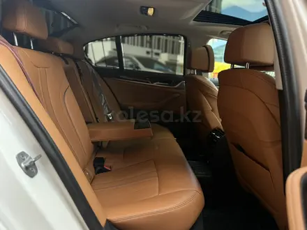 BMW 520 2023 года за 22 900 000 тг. в Астана – фото 29