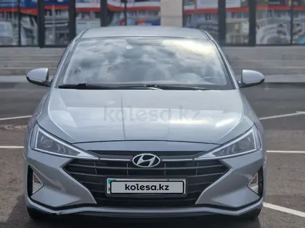 Hyundai Elantra 2020 годаүшін7 800 000 тг. в Караганда – фото 3