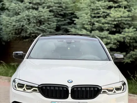 BMW 530 2018 года за 15 900 000 тг. в Шымкент – фото 3