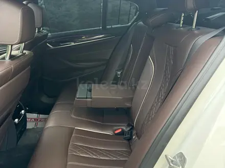 BMW 530 2018 года за 15 900 000 тг. в Шымкент – фото 36